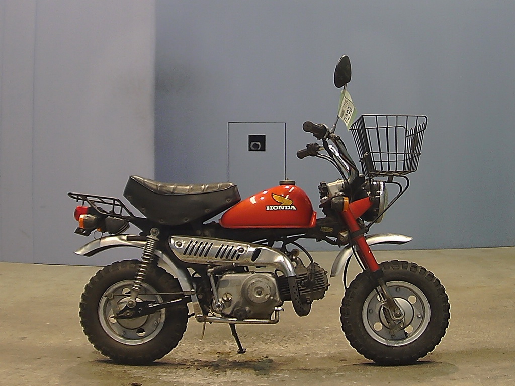 Купить мотоцикл Honda Monkey 1980 фото 2